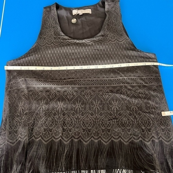 Lola and Sophie Fringe Silk Tank. Size L. Pristine Condition. - Picture 3 of 7